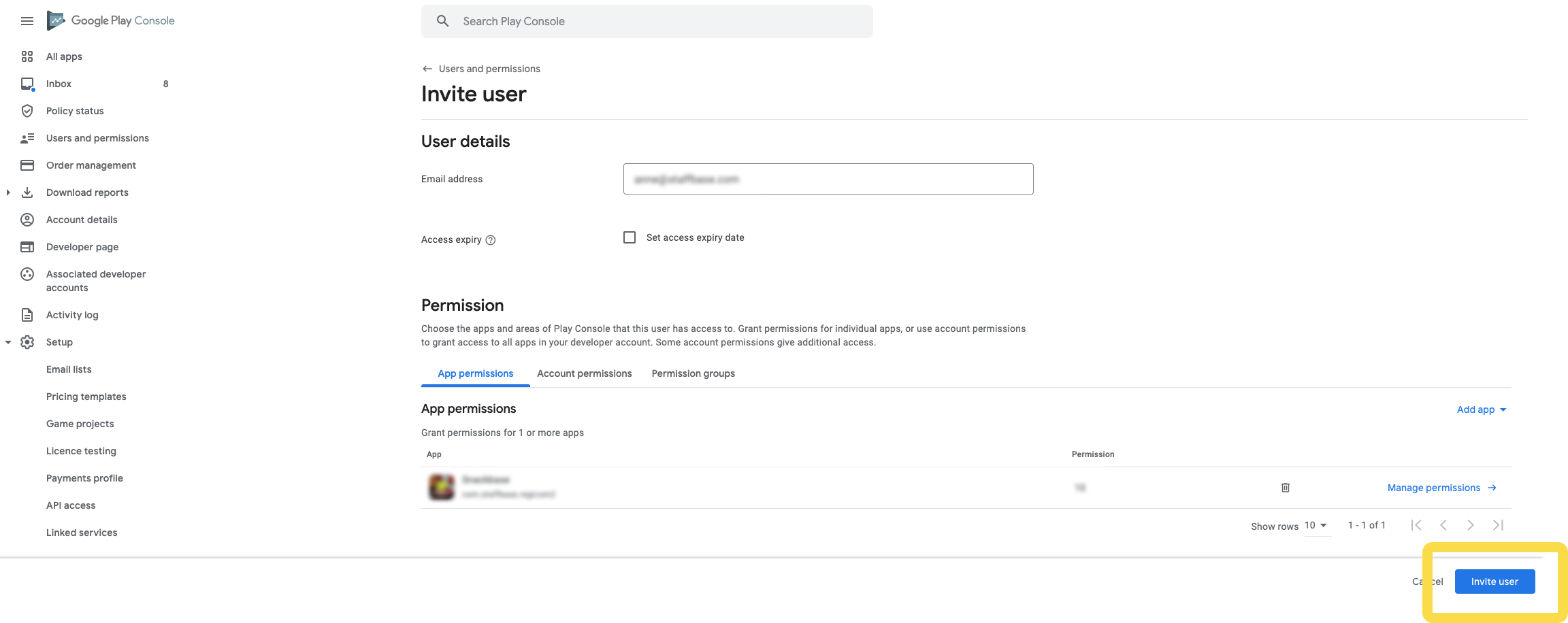 google-invite-staffbase-send.png